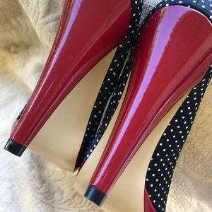 Steve Madden  - Peep Toe - Flirty👠 SALE!!